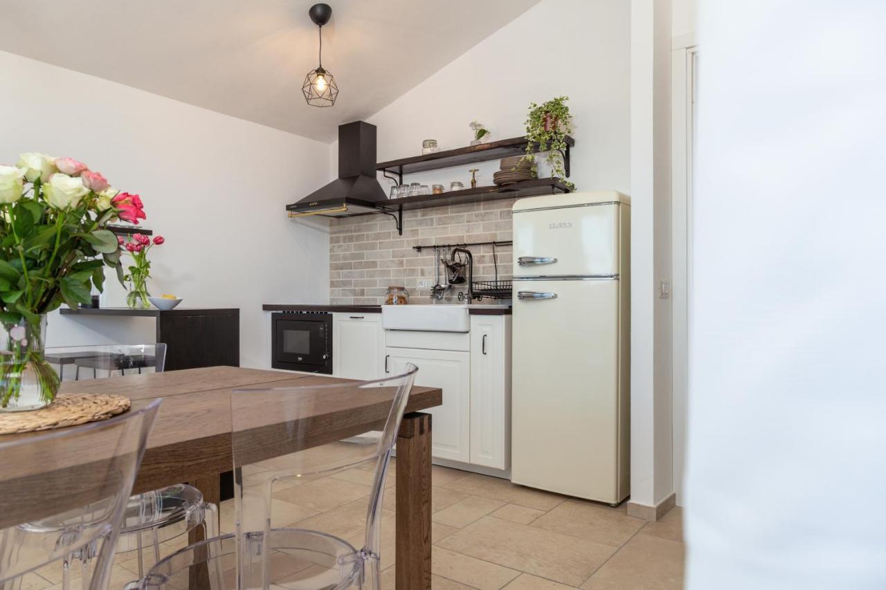 Apartament My House Maria Santa Maria Navarrese Zewnętrze zdjęcie